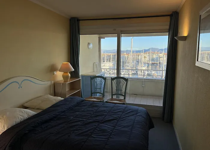 شقة Cap Hermes, 4eme Etage, Vue Exceptionnelle Sur Le Port *